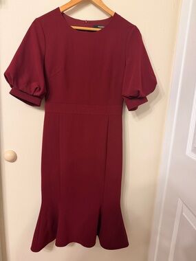 Women's Burgundy Puff-Sleeve Midi Dress